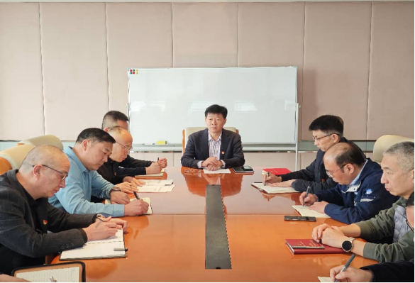 潍坊亚星集团有限公司召开党委（扩大）会议 部署开展树立和践行正确政绩观学习教育